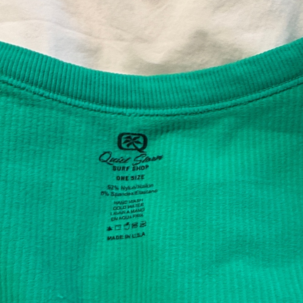 Green Ribbed Crop Top - Picture 2 of 2